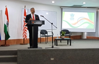 As part of outreach under AKAM, Amb. Abhishek Singh delivered a keynote address at the School of Modern Languages and Liberal Studies, Metropolitan University in Caracas on India's achievements. There was also an Odissi dance performance.